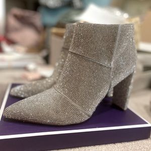 NWB Steve Madden Pieces Embellished Ankle Booties